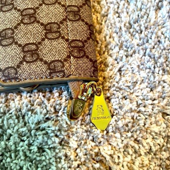 Clutch wallet - Picture 6 of 7